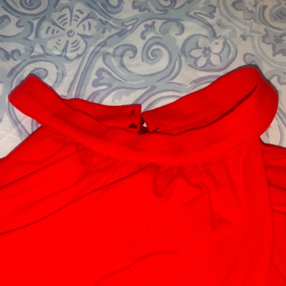 Red Shein Top - Picture 5 of 9